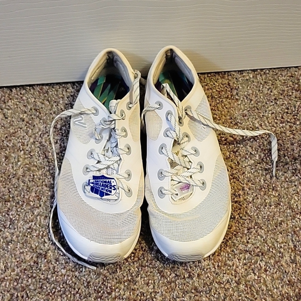 Varsity cheer shoes